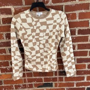 Boutique sweater only worn once!